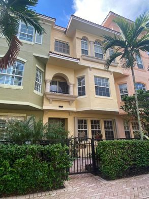 Townhouse in Palm Beach Gardens, Palm Beach