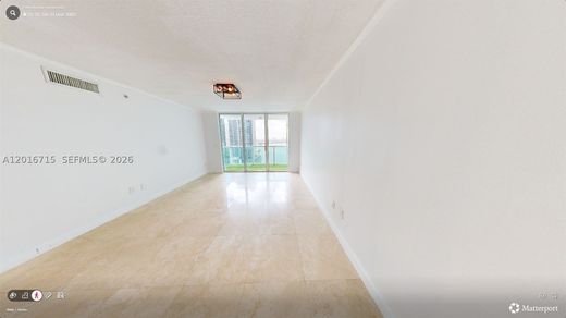 Residential complexes in Miami, Miami-Dade
