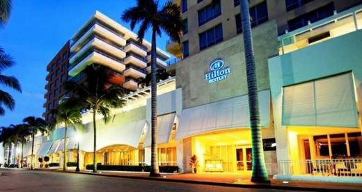 Residential complexes in Miami Beach, Miami-Dade