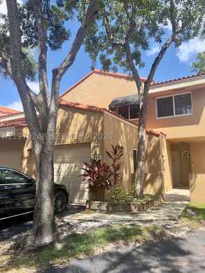 Townhouse in Plantation, Broward County