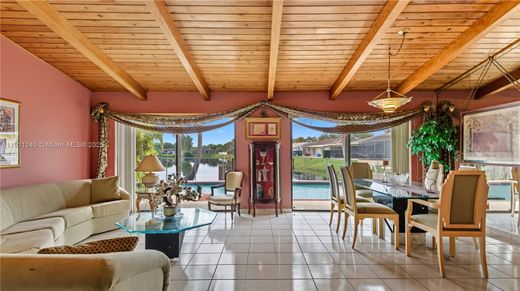 Вилла, Майами, Miami-Dade County