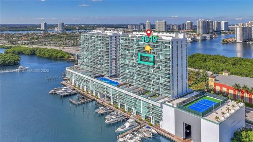 Residential complexes in Sunny Isles Beach, Miami-Dade