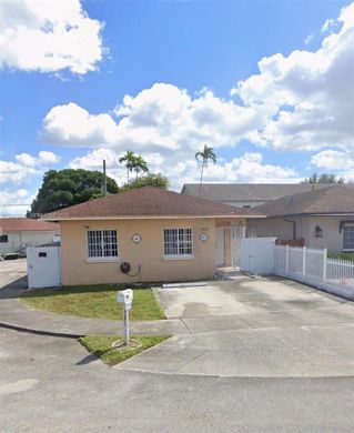 Villa à Hialeah, Comté de Miami-Dade