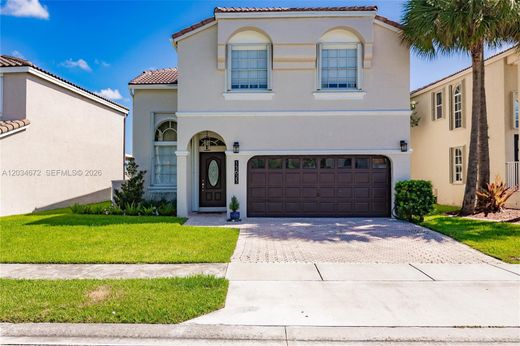 Villa in Pembroke Pines, Broward County