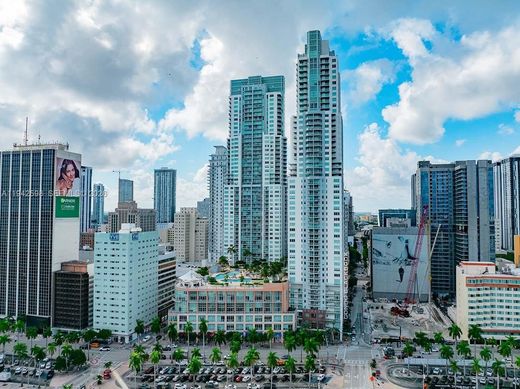 Kamienica w Miami, Miami-Dade County
