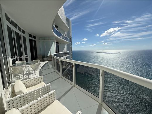 Жилой комплекс, Sunny Isles Beach, Miami-Dade County