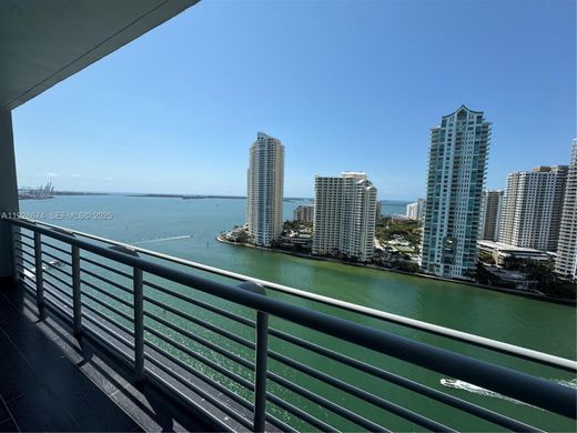 Komplex apartman Miami, Miami-Dade County