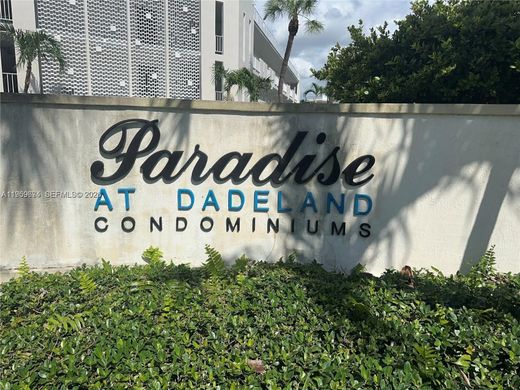 Residential complexes in Miami, Miami-Dade