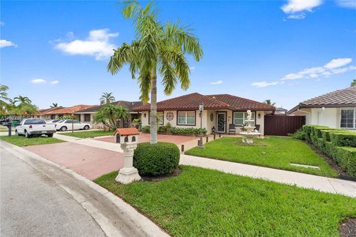 빌라 / Miami Terrace Mobile Home, Miami-Dade County