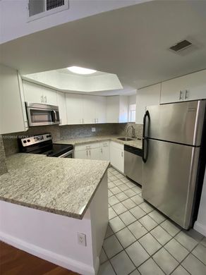 Edificio en Doral, Miami-Dade County