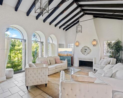 ﻓﻴﻼ ﻓﻲ Hollywood, Broward County