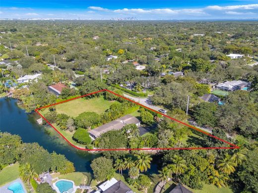 Villa in Pinecrest, Miami-Dade