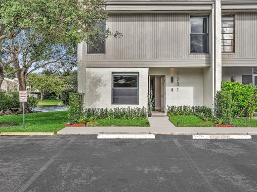 Şehir evi  Pembroke Pines, Broward County