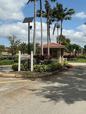 Жилой комплекс, Корал-Спрингс, Broward County