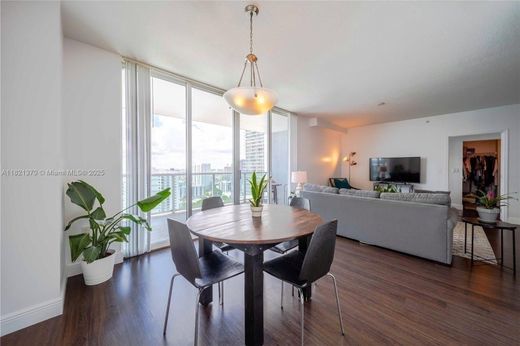 Complesso residenziale a Miami, Miami-Dade County