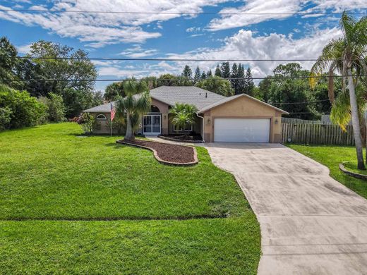 Villa in Port Saint Lucie, Saint Lucie County