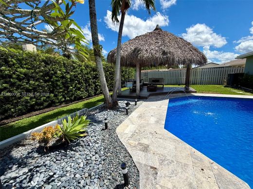Villa in Cooper City, Broward County