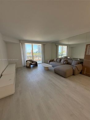 Жилой комплекс, Bal Harbour, Miami-Dade County
