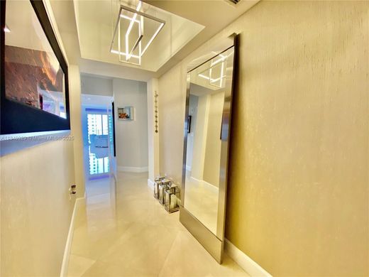 Complexes résidentiels à Aventura, Comté de Miami-Dade