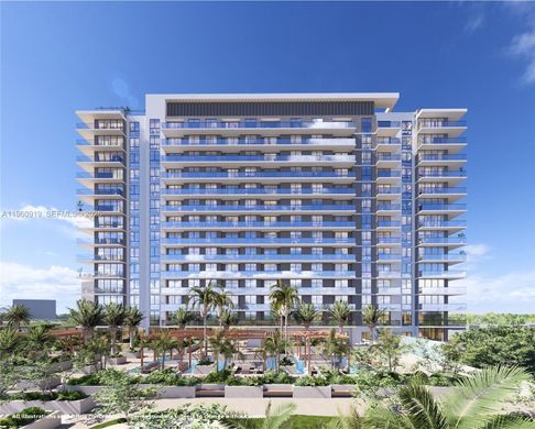 Residential complexes in Hollywood, Broward County