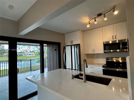 城市独宅  迈阿密, Miami-Dade County