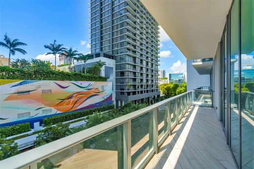 Residential complexes in Miami, Miami-Dade