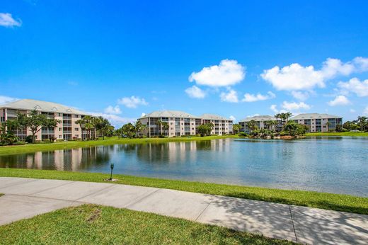 Residential complexes in Jupiter, Palm Beach