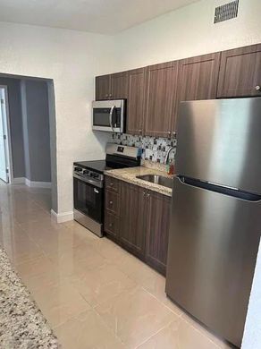 Willa w Pompano Beach, Broward County