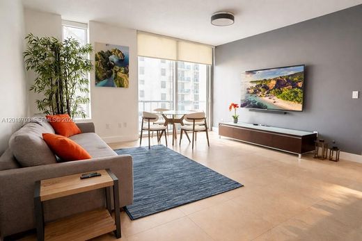 Complesso residenziale a Miami, Miami-Dade County