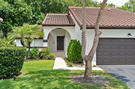 Villa in Weston, Broward County