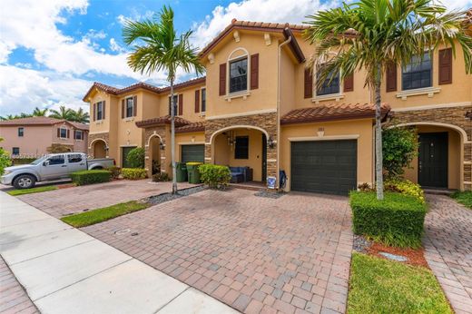 تاون هاوس ﻓﻲ Homestead, Miami-Dade County