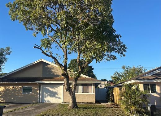 Villa - North Lauderdale, Broward County