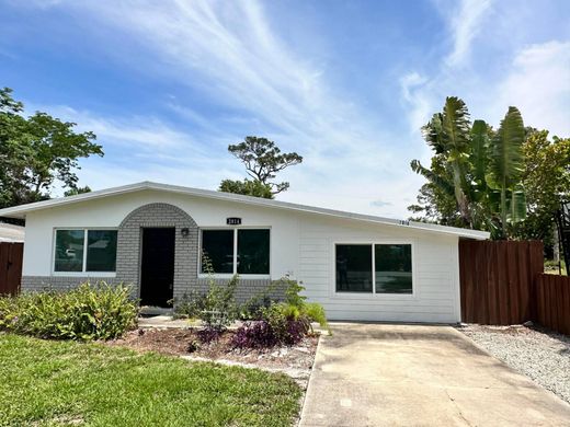 Villa in Stuart, Martin County