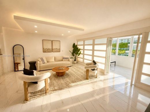 Edificio en Miami Beach, Miami-Dade County