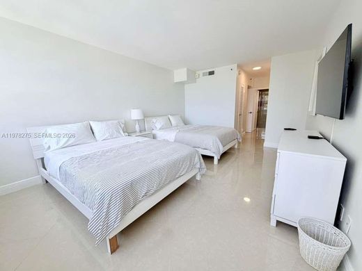 Complexes résidentiels à Miami Beach, Comté de Miami-Dade