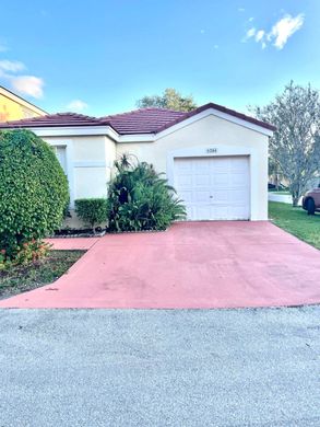 Villa in Margate, Broward County