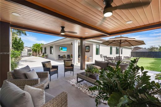 Вилла, Майами, Miami-Dade County