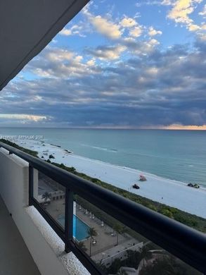 Complesso residenziale a Miami Beach, Miami-Dade County