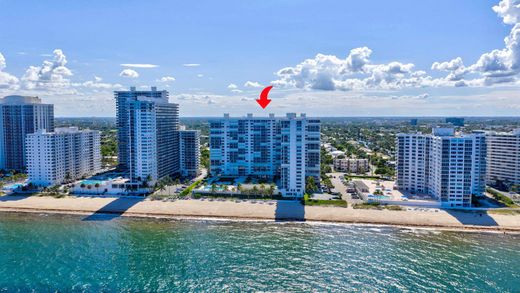 Residential complexes in Fort Lauderdale, Broward County