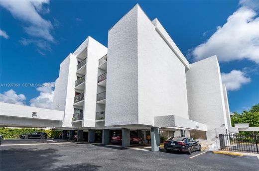 Complesso residenziale a Miami, Miami-Dade County