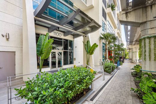 Residential complexes in Miami, Miami-Dade