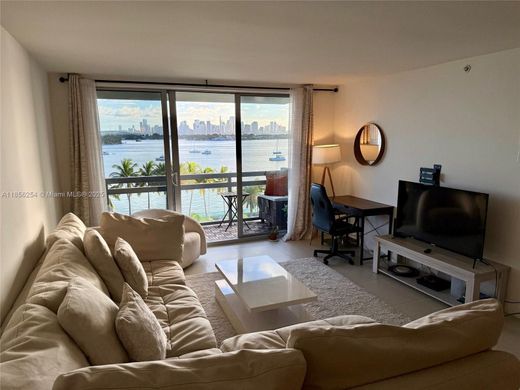 Kamienica w Miami Beach, Miami-Dade County