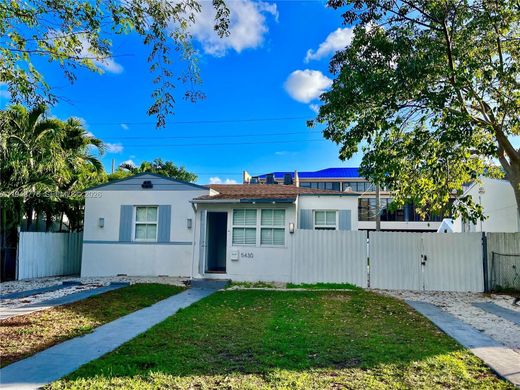 Villa en Miami, Miami-Dade County