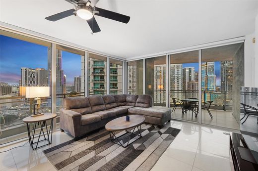 Residential complexes in Miami, Miami-Dade