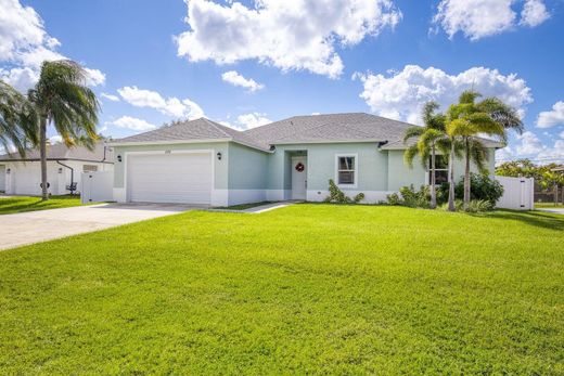 Villa in Port Saint Lucie, Saint Lucie County