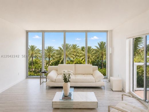 Komplex apartman Bal Harbour, Miami-Dade County