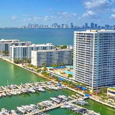 Komplex apartman North Bay Village, Miami-Dade County