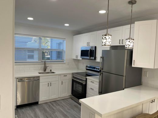 Komplex apartman Lighthouse Point, Broward County