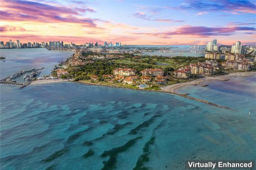Residential complexes in Miami Beach, Miami-Dade