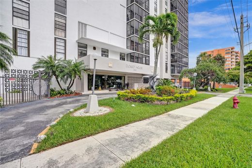 Komplex apartman North Miami, Miami-Dade County